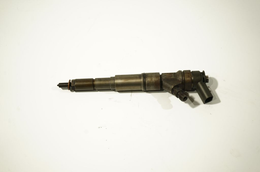 Fuel injector (4)