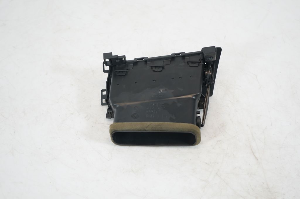 Dashboard side air vent grill/cover trim (5)