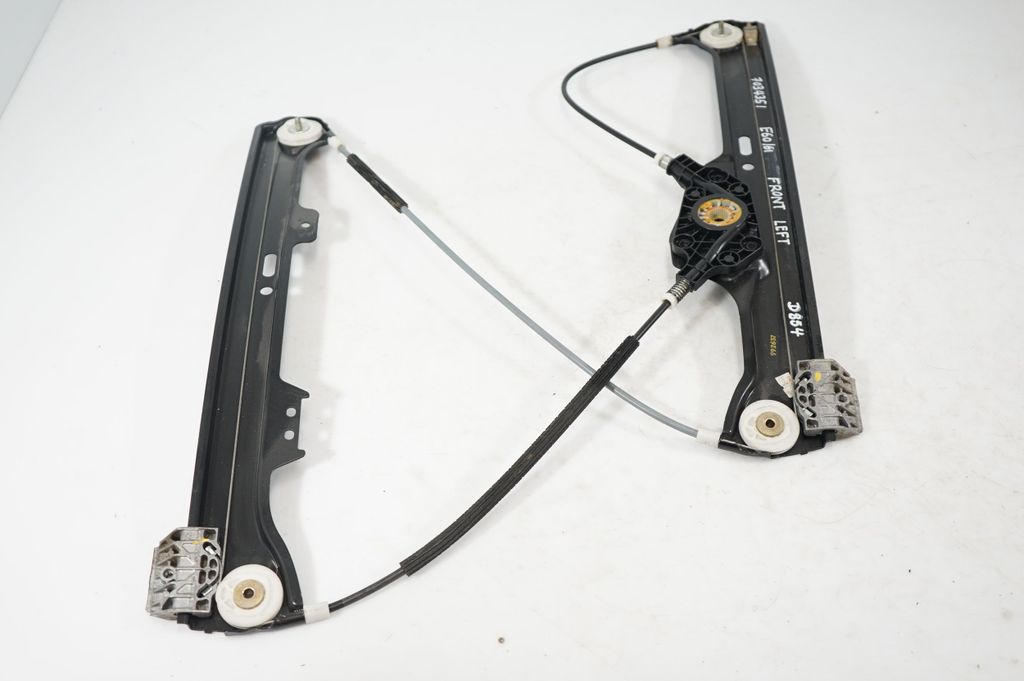 Front door window regulator with motor (2)