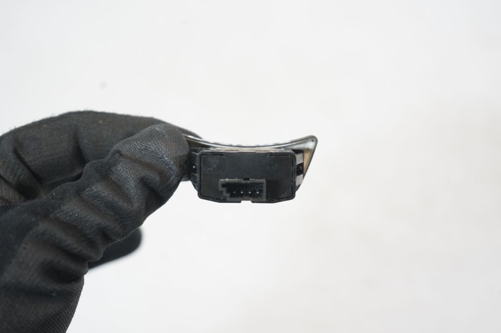 Other switches/knobs/shifts (7)