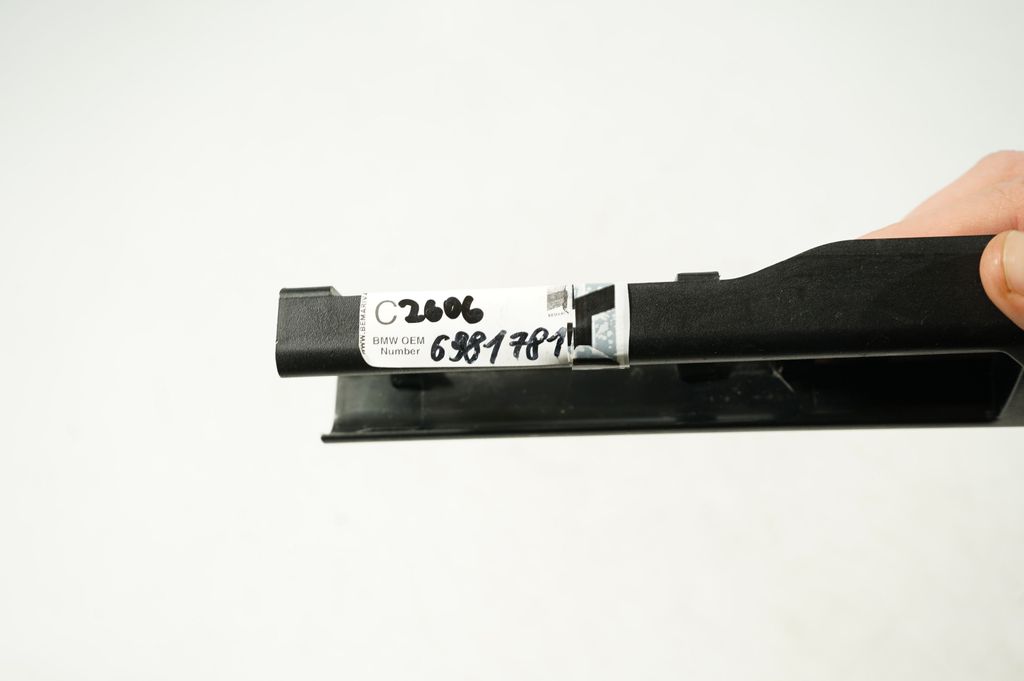 Front passenger seat rail trim (8)