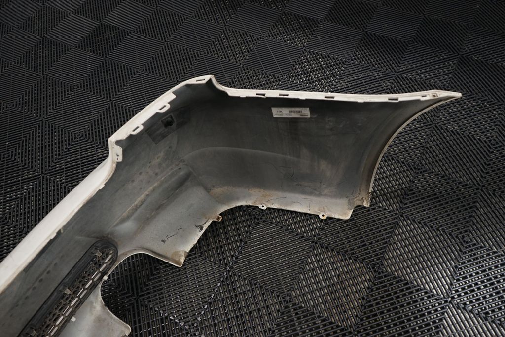 Rear bumper (13)