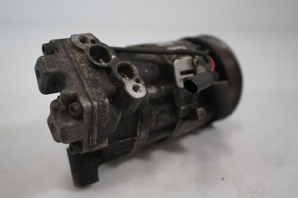 Air conditioning (A/C) compressor (pump) (9)