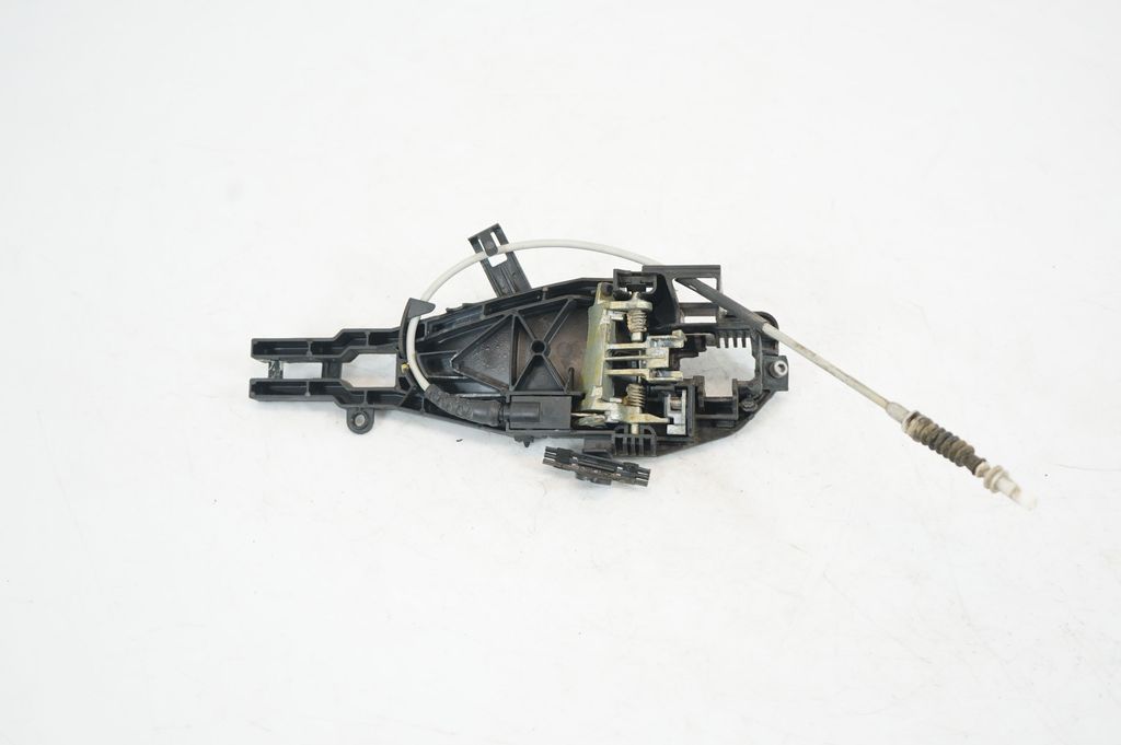 Front door exterior handle/bracket (5)