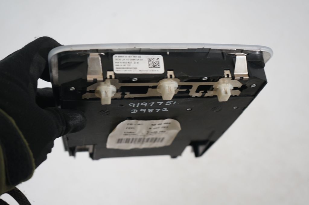 Front seat light (6)