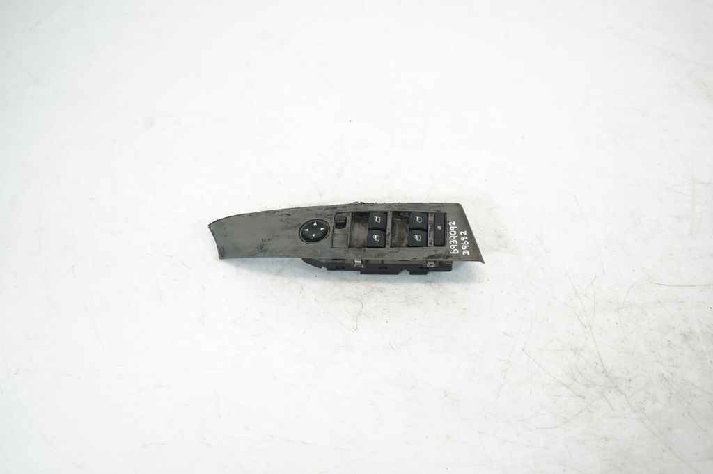 Electric window control switch (4)