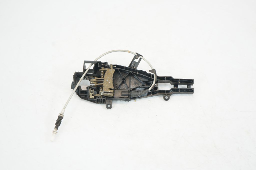 Front door exterior handle/bracket (5)