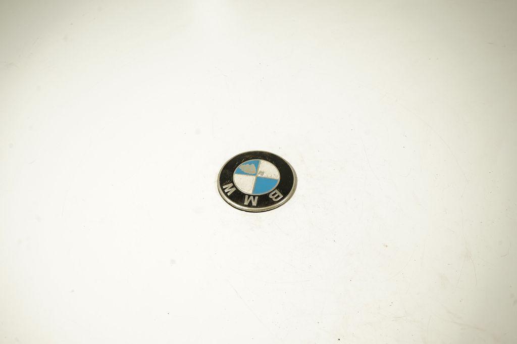 Manufacturer badge logo/emblem (3)
