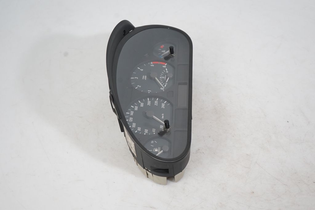 Speedometer (instrument cluster) (4)