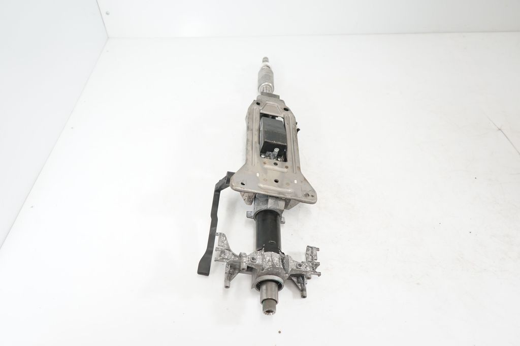 Steering wheel axle (5)