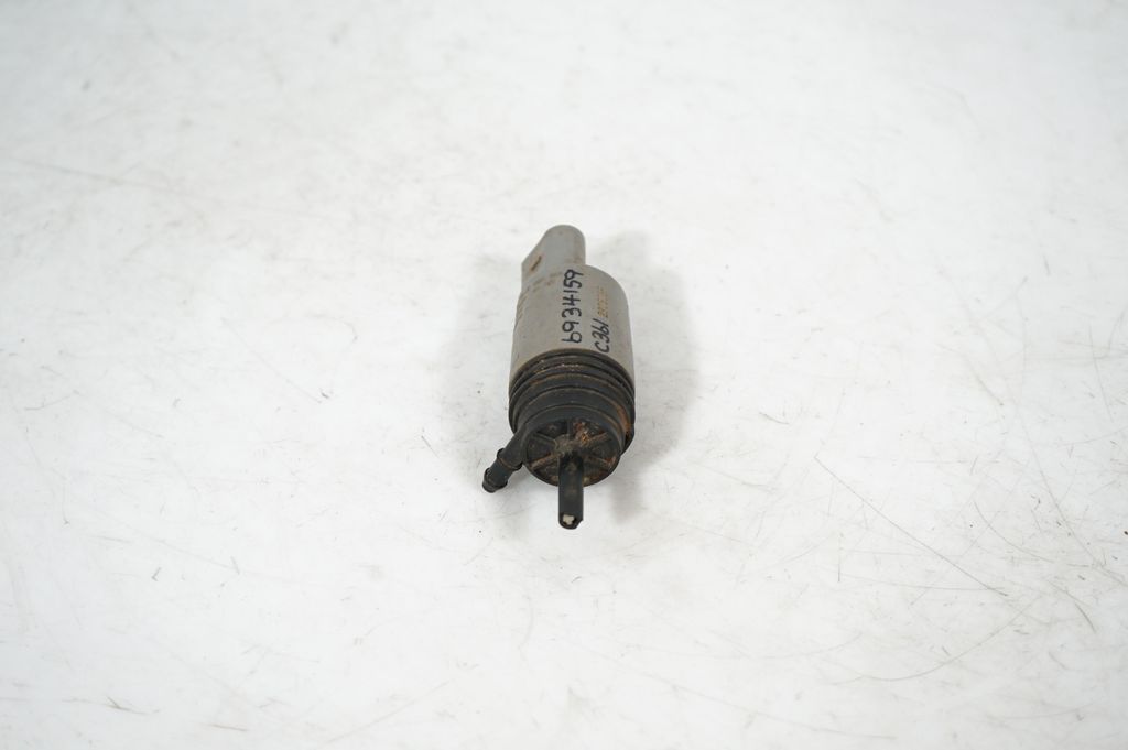 Windscreen/windshield washer pump (4)