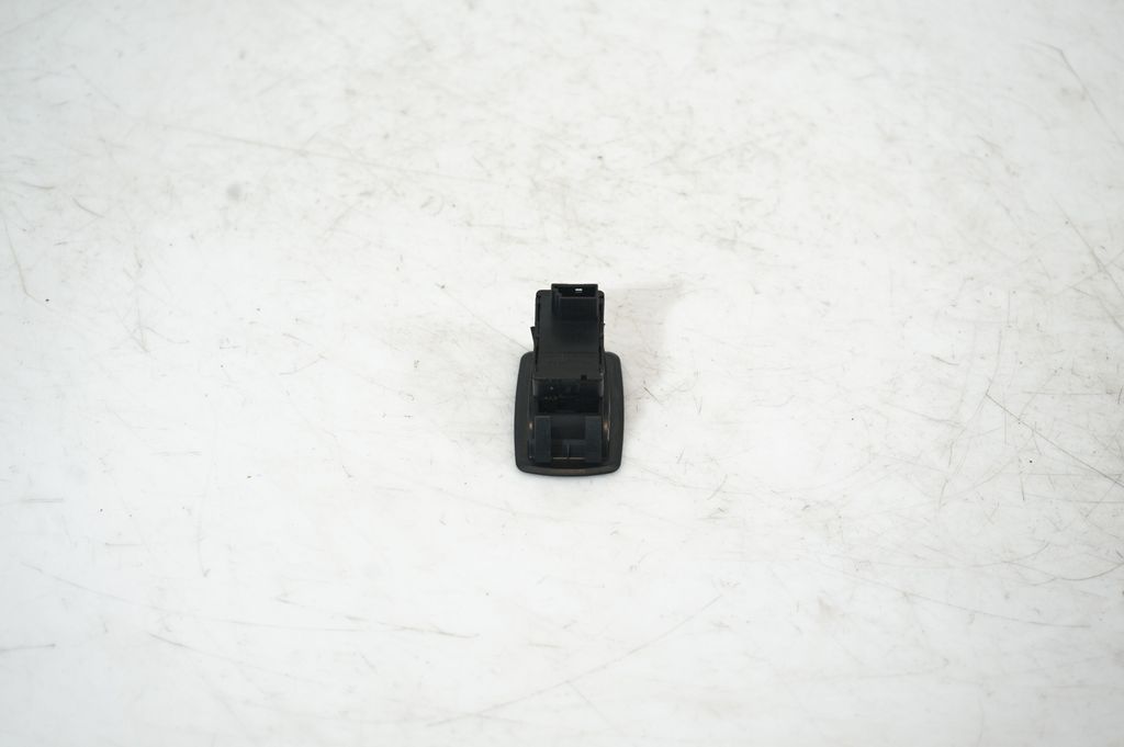 Electric window control switch (5)