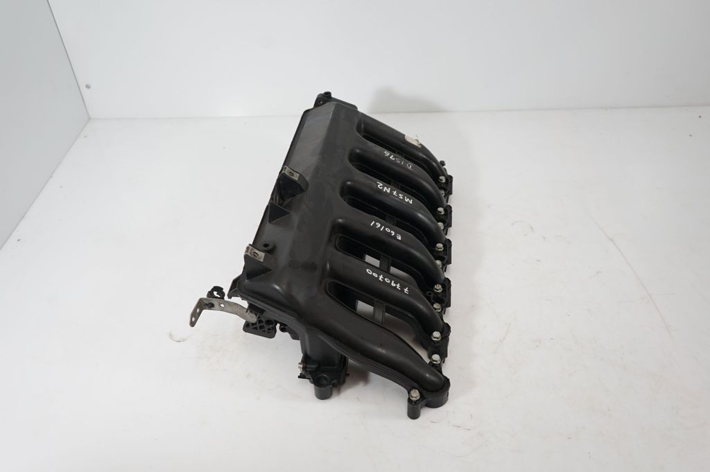 Intake manifold (4)