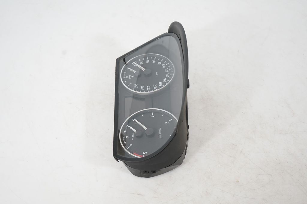 Speedometer (instrument cluster) (2)