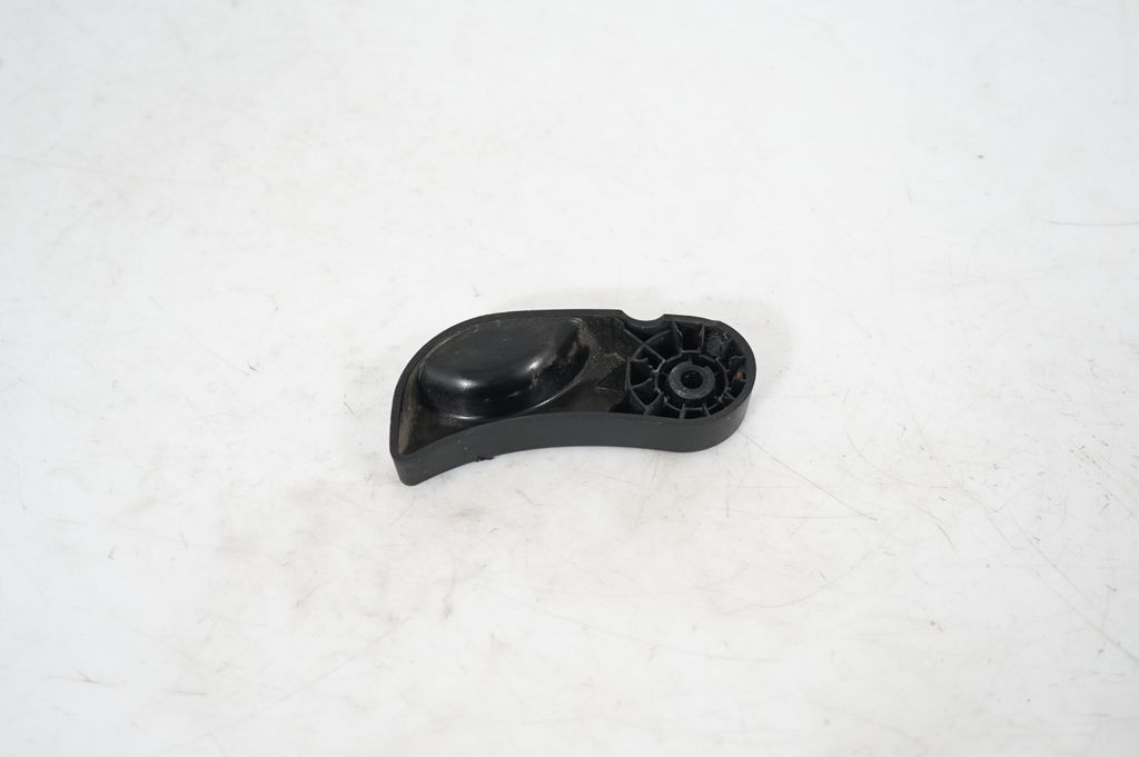 Engine bonnet (hood) release handle (5)