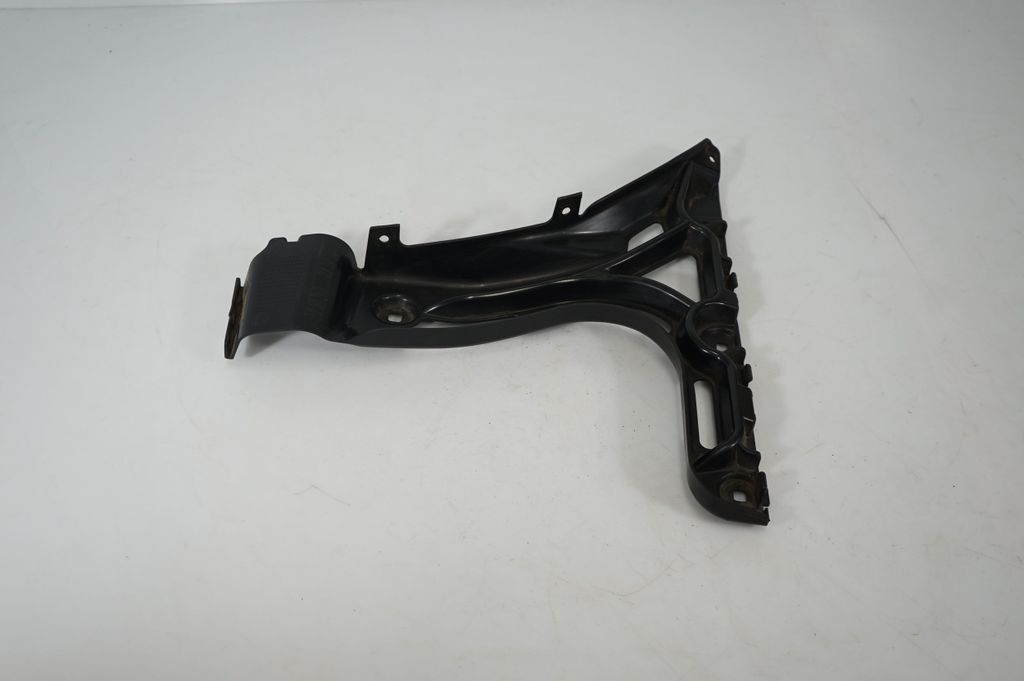 Rear bumper mounting bracket (2)