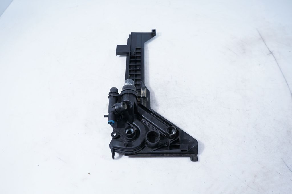 Coolant expansion tank/reservoir (4)
