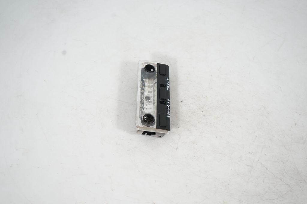 Front seat light (4)