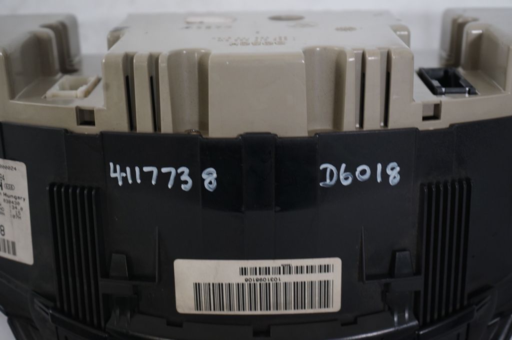 Speedometer (instrument cluster) (8)