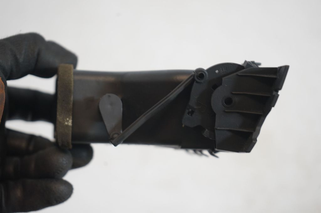 Dashboard side air vent grill/cover trim (6)