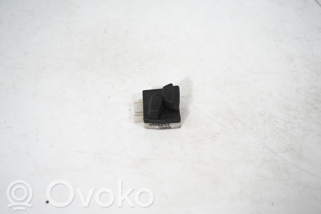 Seat control switch (2)