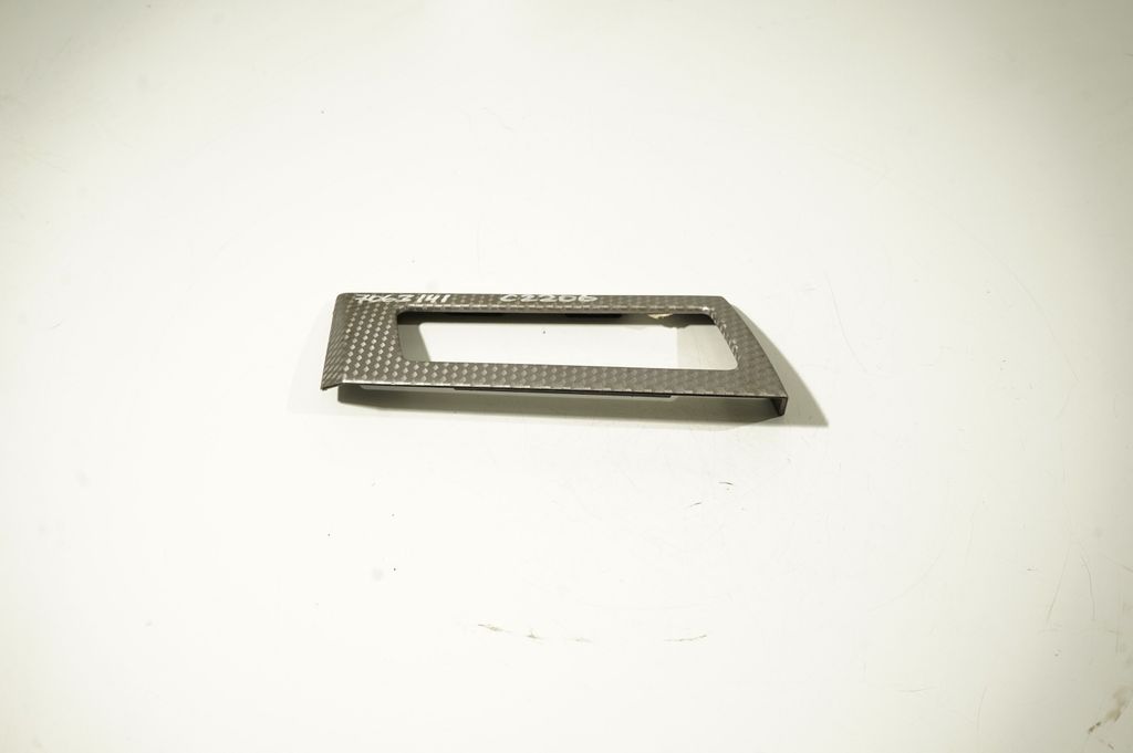 Dashboard glove box trim (9)