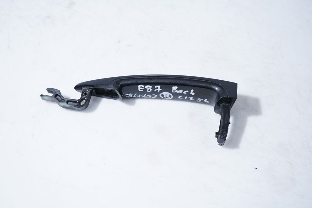 Front door exterior handle (3)