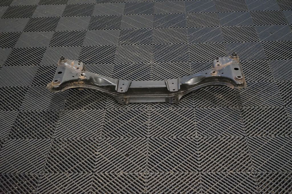 Front subframe (3)