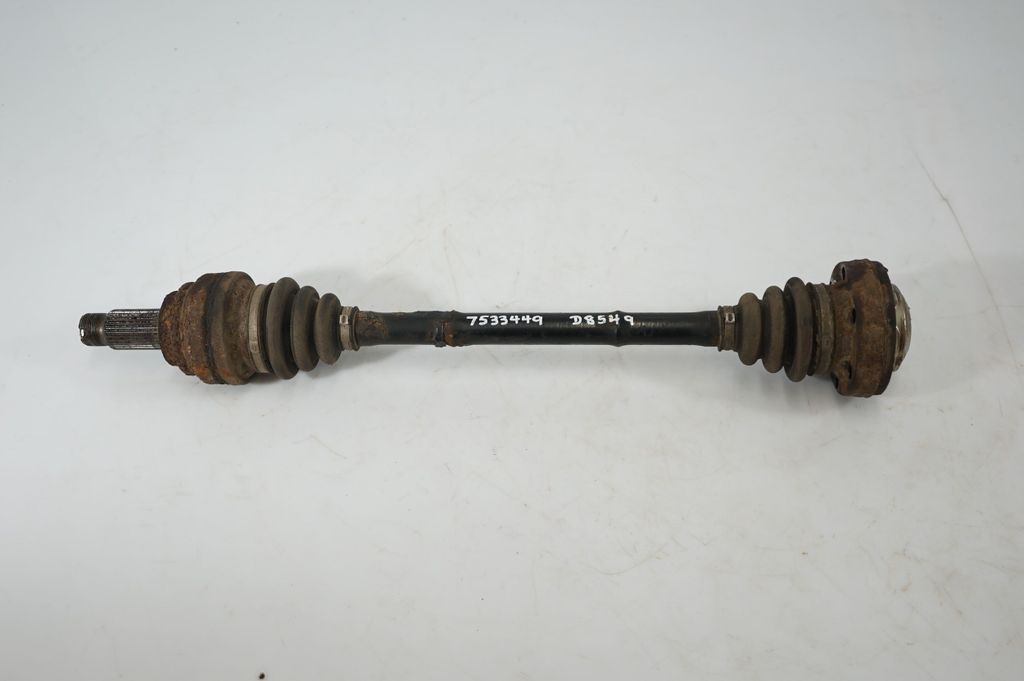 Rear driveshaft