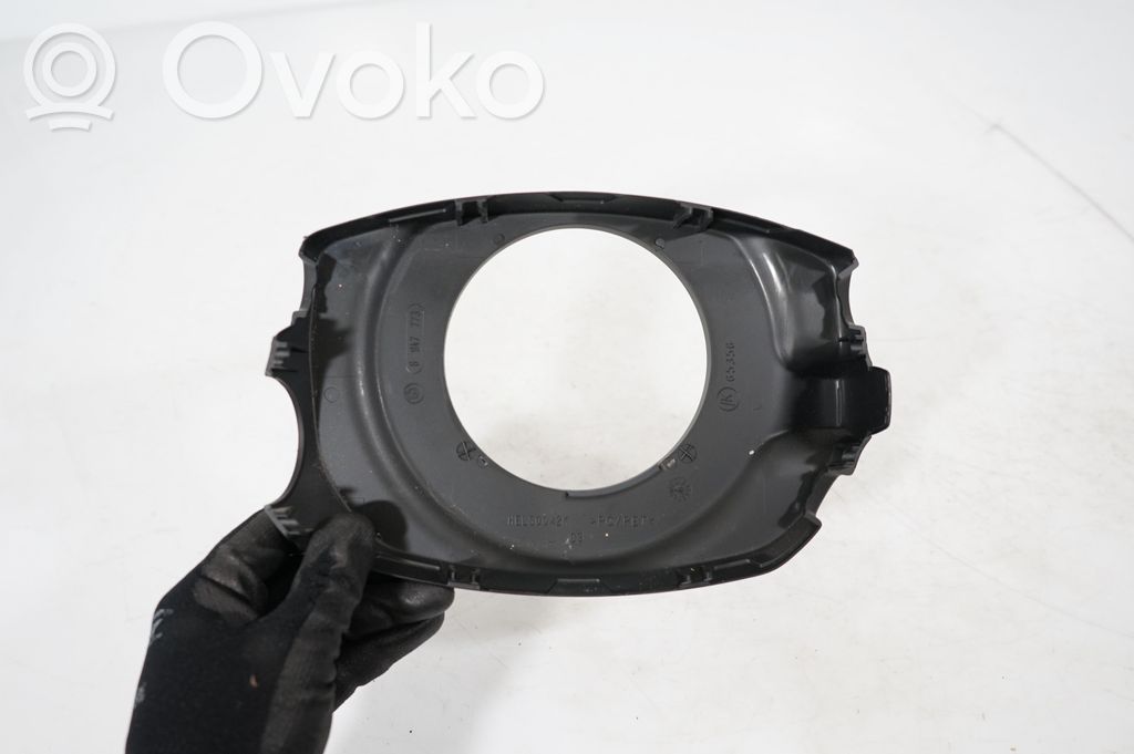 Steering wheel column trim (6)